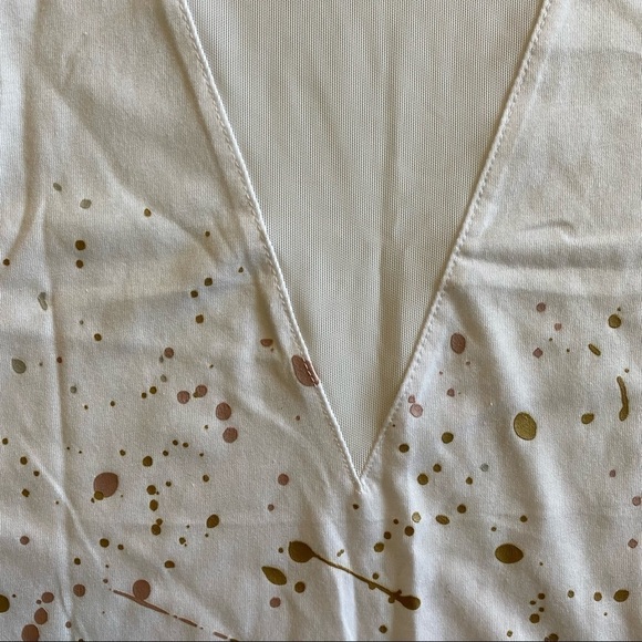 NEW PUMA Metal Splash Deep V Mesh Painted T-shirt - Picture 6 of 9